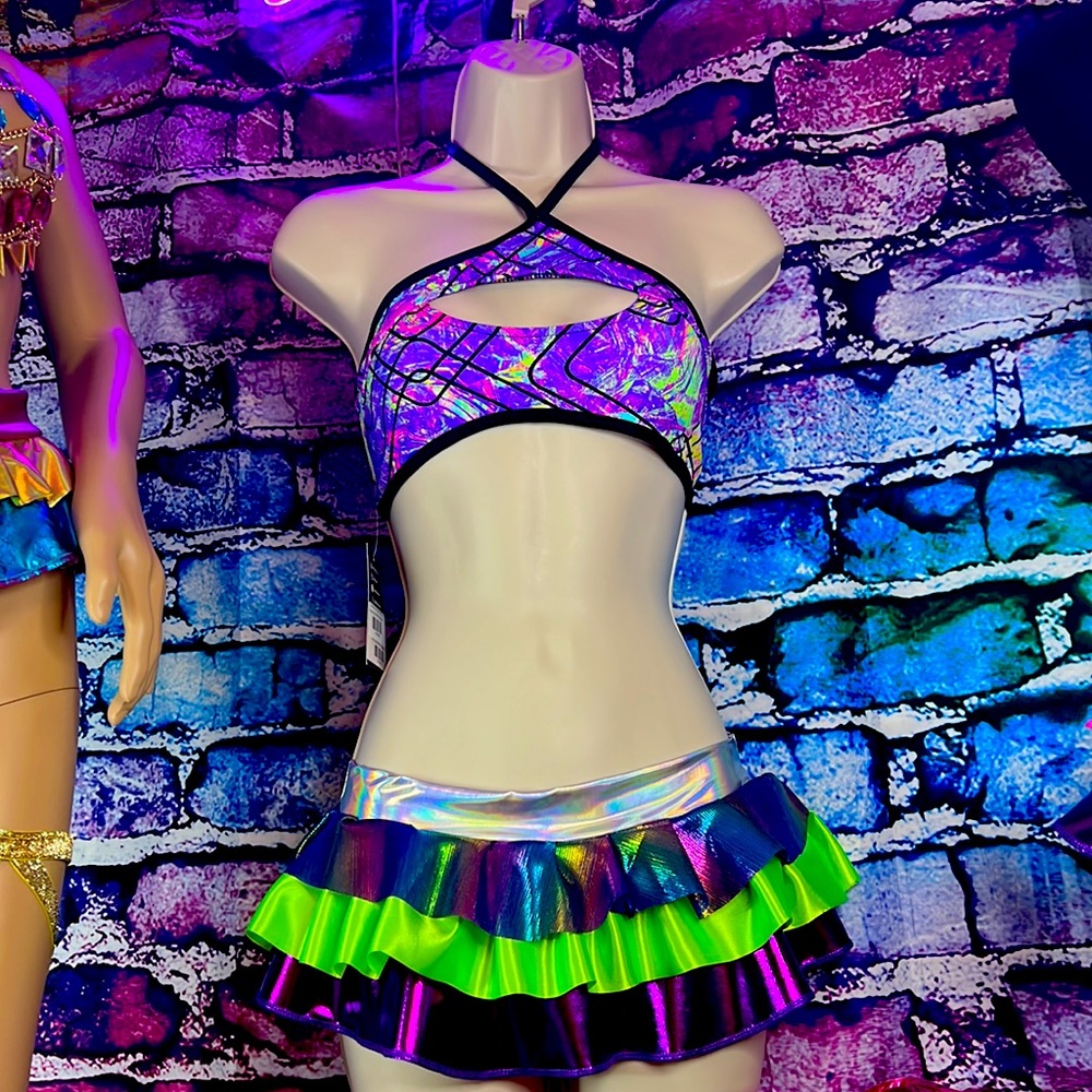 NWT Rave Top - Picture 4 of 9